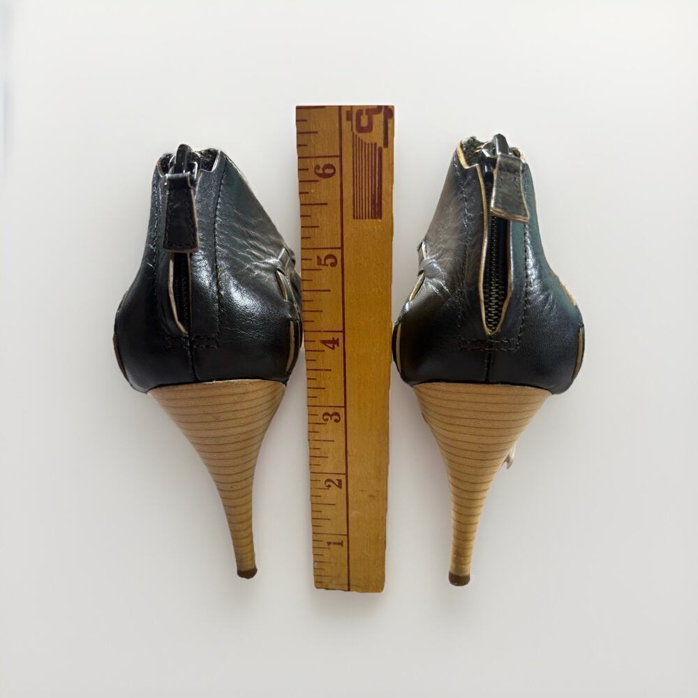 Cole Haan Women’s Black Leather Open Toe Heels Size 6B - Ankle zip - Picture 3 of 7